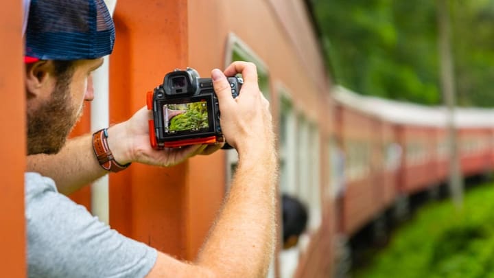 Brendan van Son getting some shots and b-roll for his Youtube channel - Train to Kandy, Sri Lanka